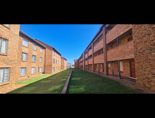 1 BEDROOM APARTMENT BLOCK FOR SALE IN GRAND CENTRAL